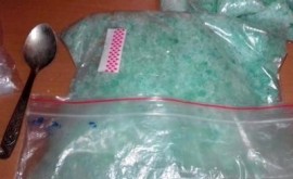 В течение месяца в Астраханской области удалось изъять свыше тринадцати килограммов наркотических препаратов
